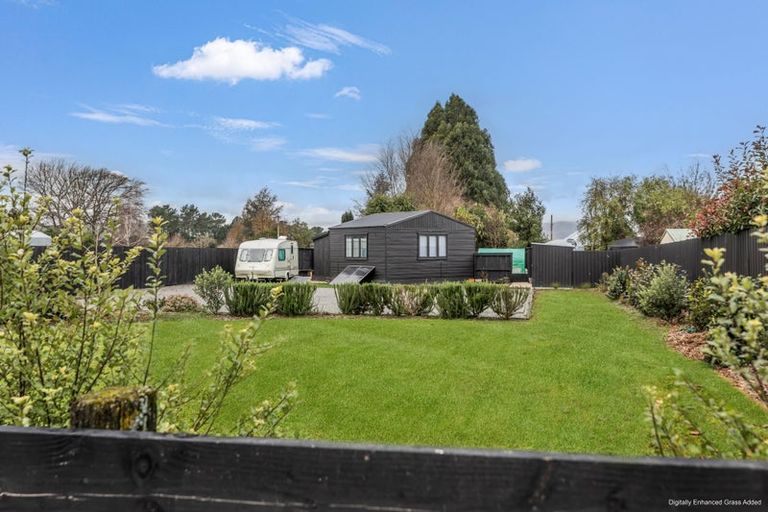 Photo of property in 17 George Street, Rotherham, 7379