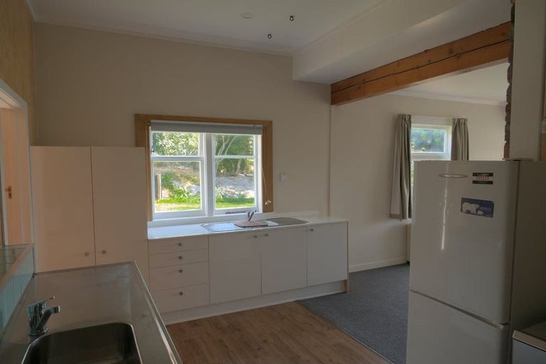 Photo of property in 21 Matariki Street, Broad Bay, Dunedin, 9014