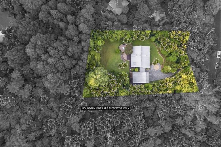 Photo of property in 63 Bush Road, Waiatarua, Auckland, 0604