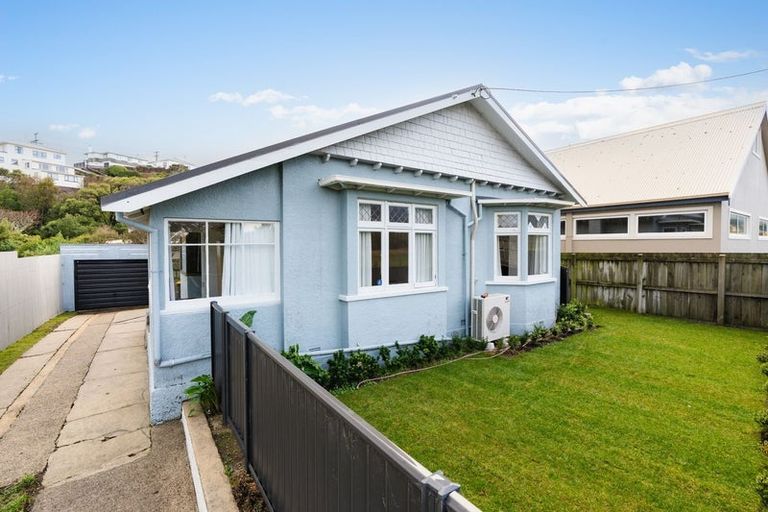 Photo of property in 39 Tahuna Road, Tainui, Dunedin, 9013