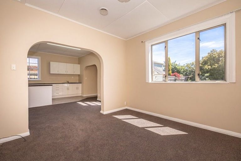 Photo of property in 82-84 Queen Street, Westport, 7825