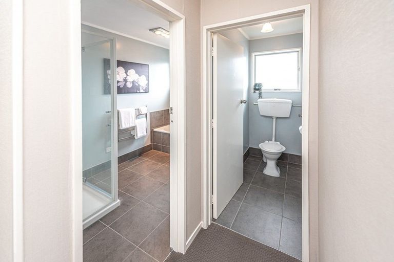 Photo of property in 4a Tainui Street, Castlecliff, Whanganui, 4501