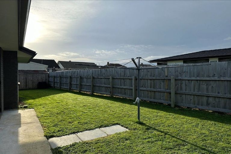 Photo of property in 68 Hinemoa Street, Levin, 5510