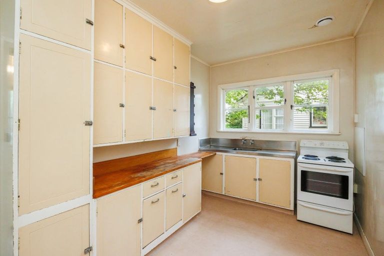 Photo of property in 9 Anderson Street, Hokowhitu, Palmerston North, 4410