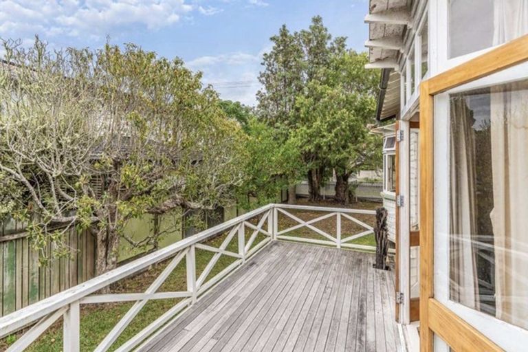 Photo of property in 22 Rotomahana Terrace, Remuera, Auckland, 1050