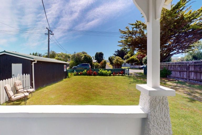 Photo of property in 108 Rua Avenue, Waitarere Beach, Levin, 5510