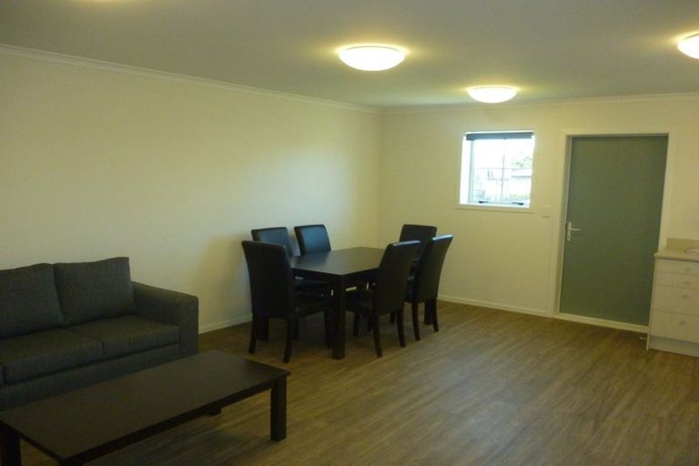 Photo of property in 11 Chiefs Court, Hamilton East, Hamilton, 3216