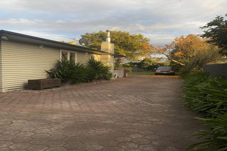 Photo of property in 1008 Caroline Road, Mayfair, Hastings, 4122