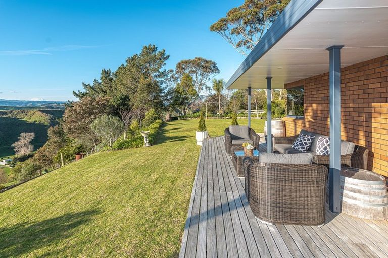 Photo of property in 163 Mount View Road, Bastia Hill, Whanganui, 4500