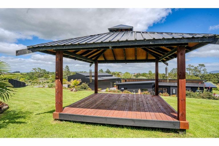 Photo of property in 25 Lake Road, Okaihau, 0475