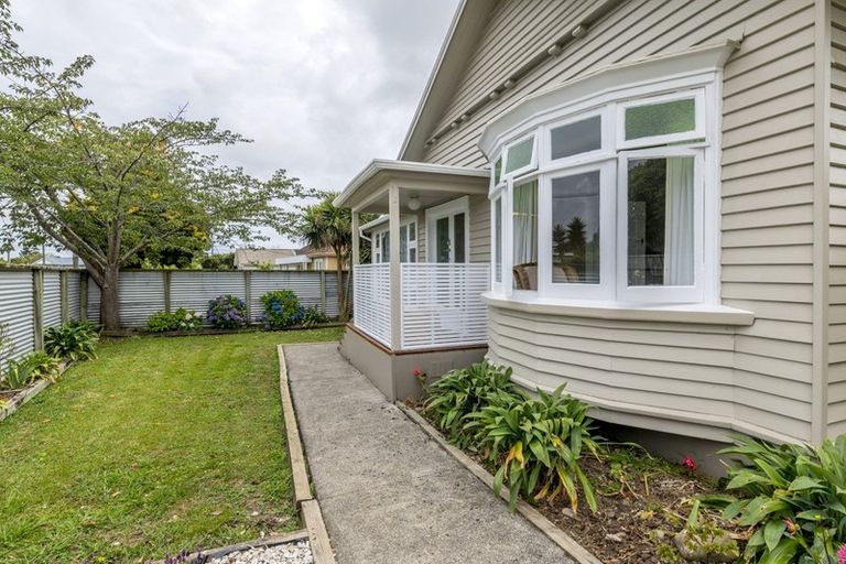 Photo of property in 52 Keepa Street, Levin, 5510