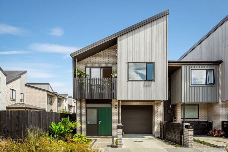 Photo of property in 20 Sioux Road, Hobsonville, Auckland, 0616