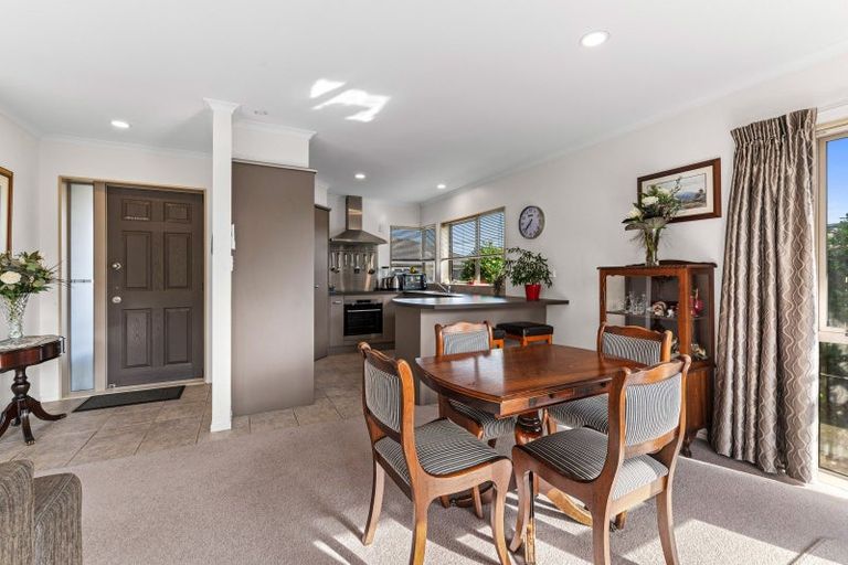 Photo of property in 16a Basley Road, Owhata, Rotorua, 3010