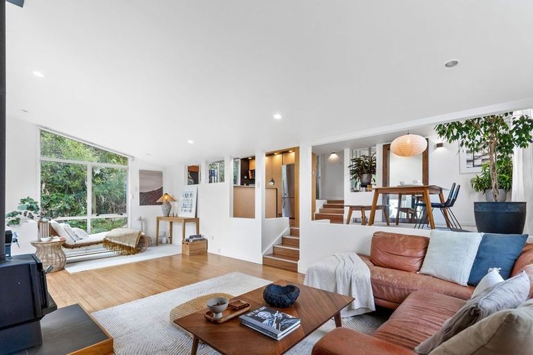 Photo of property in 1000 East Coast Road, Northcross, Auckland, 0630