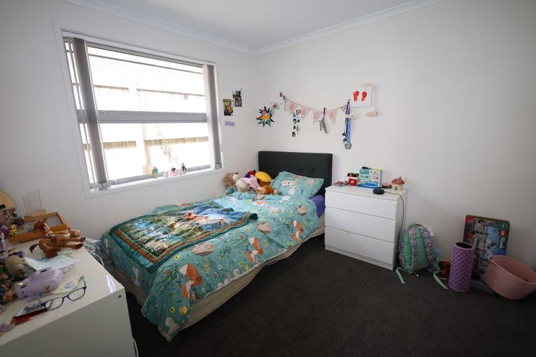 Photo of property in 35 Rochfort Crescent, Pyes Pa, Tauranga, 3112