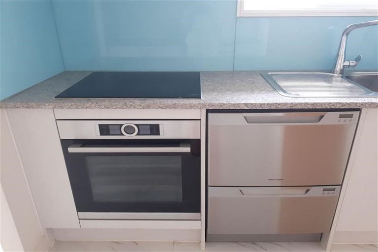 Photo of property in 1/50 Huia Road, Papatoetoe, Auckland, 2025