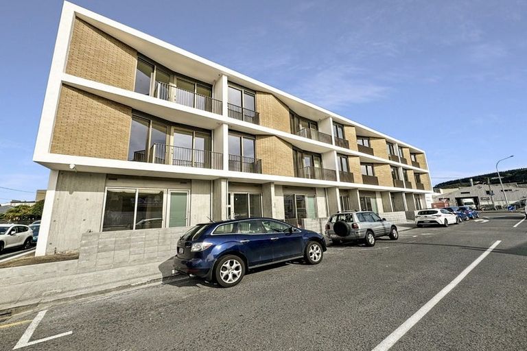 Photo of property in Vela Apartments, 110/2 Campbell Terrace, Petone, Lower Hutt, 5012
