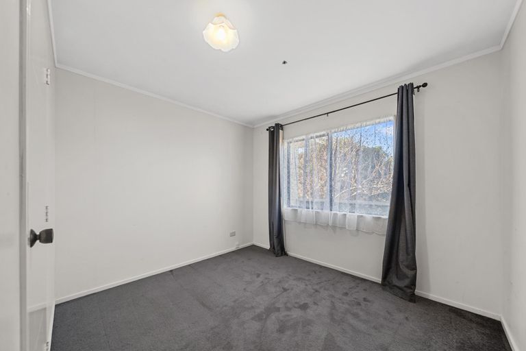 Photo of property in 1 Dalmahoy Place, Wattle Downs, Auckland, 2103