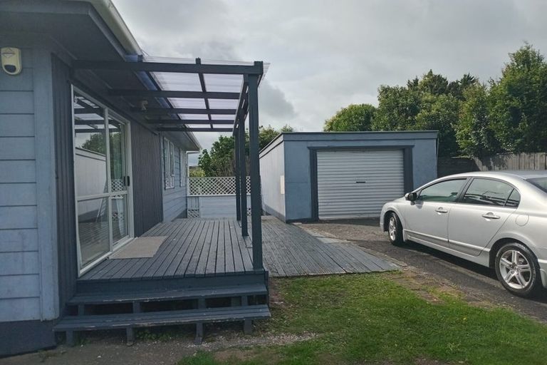 Photo of property in 41 Hyperion Drive, Randwick Park, Auckland, 2105
