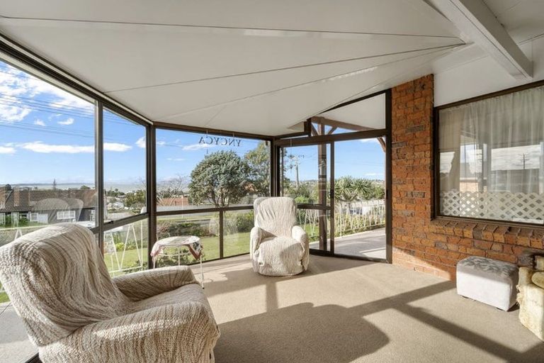 Photo of property in 53 Brightside Road, Stanmore Bay, Whangaparaoa, 0932