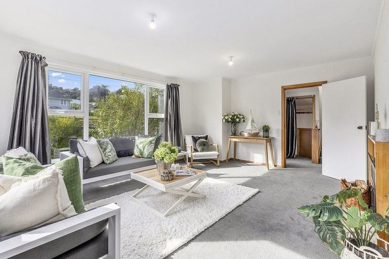 Photo of property in 73 Dimock Street, Titahi Bay, Porirua, 5022