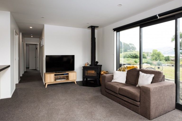 Photo of property in 880 Harington Point Road, Harington Point, Dunedin, 9077