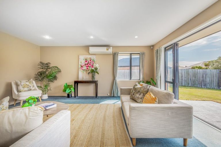 Photo of property in 11 Cayman Close, Shirley, Christchurch, 8052