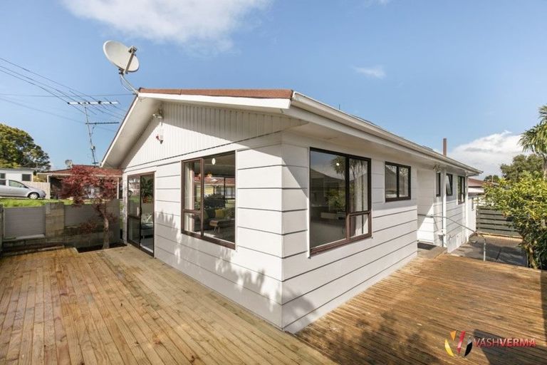 Photo of property in 1/53 Great South Road, Takanini, 2112