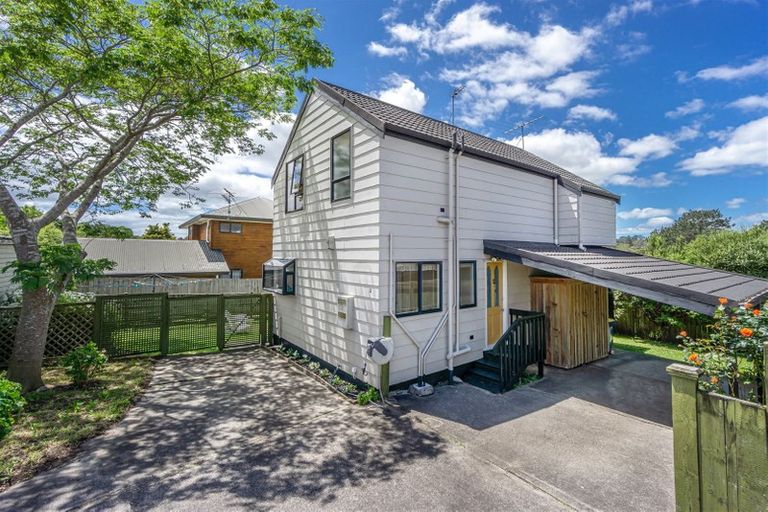 Photo of property in 2/49 Salisbury Road, Birkdale, Auckland, 0626