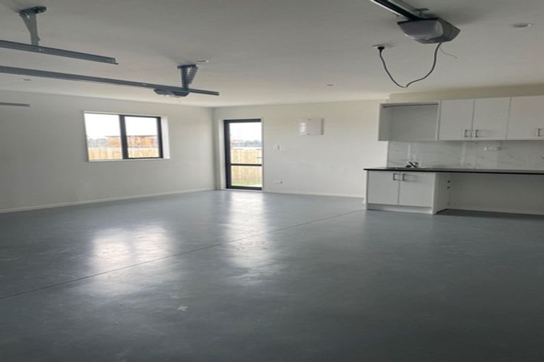 Photo of property in 18 Otohikawa Avenue, Glenbrook, 2681