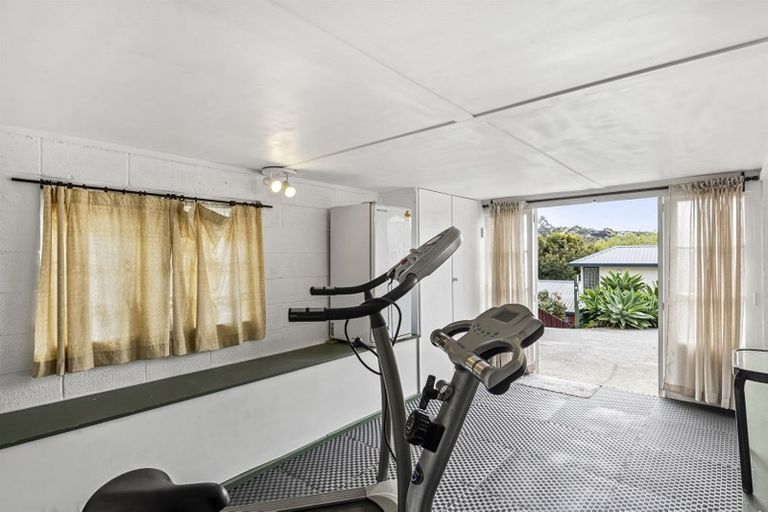 Photo of property in 1/47 Glencoe Road, Browns Bay, Auckland, 0630