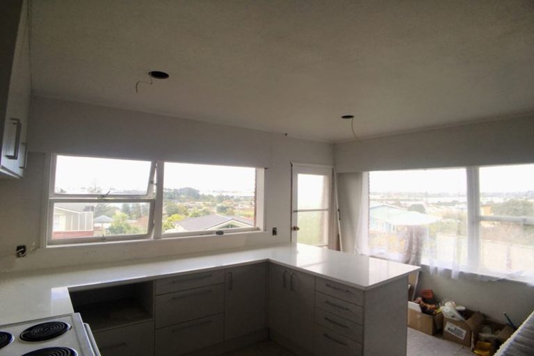 Photo of property in 21 Miramar Place, Pakuranga, Auckland, 2010