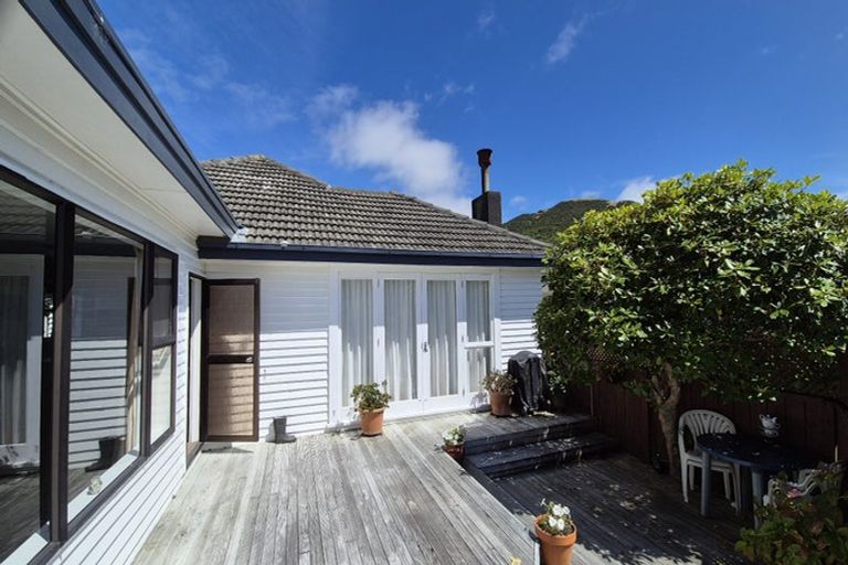 Photo of property in 72 Heke Street, Ngaio, Wellington, 6035