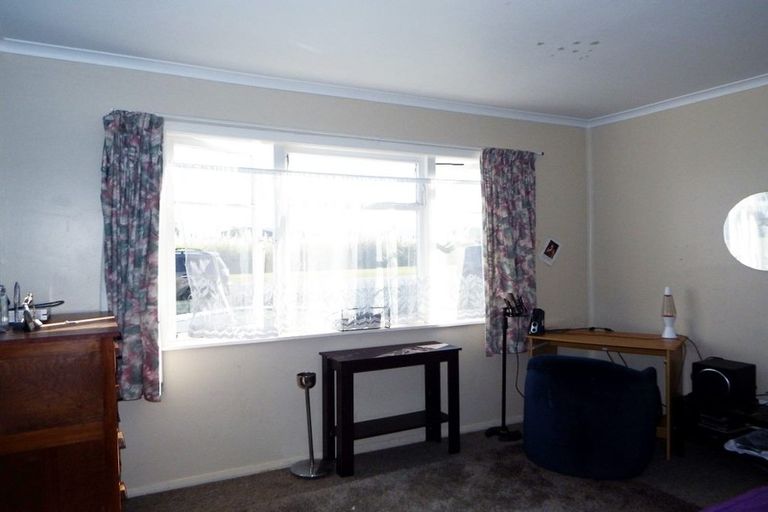 Photo of property in 1 Princess Street, Marton, 4710