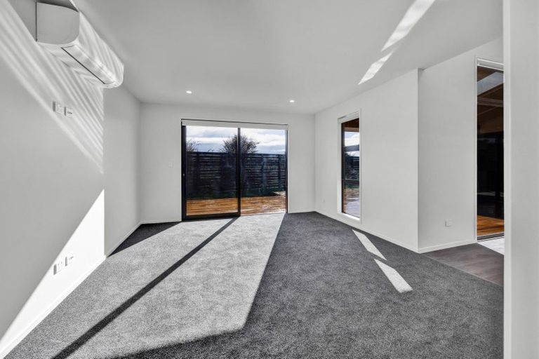 Photo of property in 21 Midsummer Avenue, Stratford, 4332