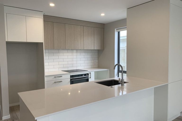 Photo of property in 9 Kawe Marie Lane, Takanini, 2112