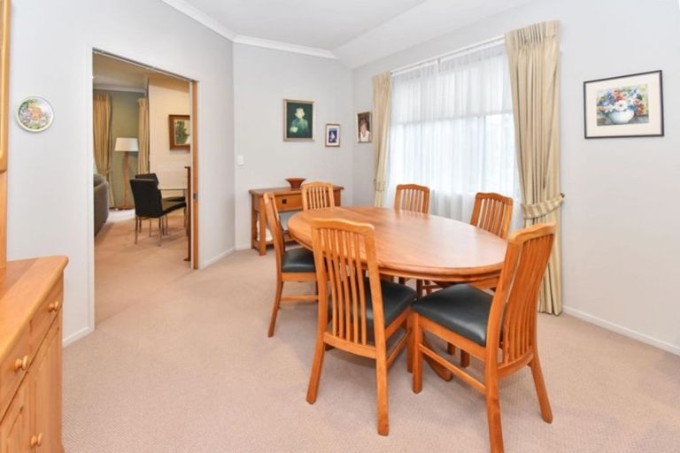 Photo of property in 4 Parkhaven Drive, Rosehill, Papakura, 2113