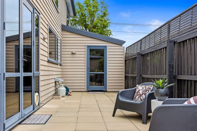 Photo of property in 500a Barbadoes Street, Edgeware, Christchurch, 8013