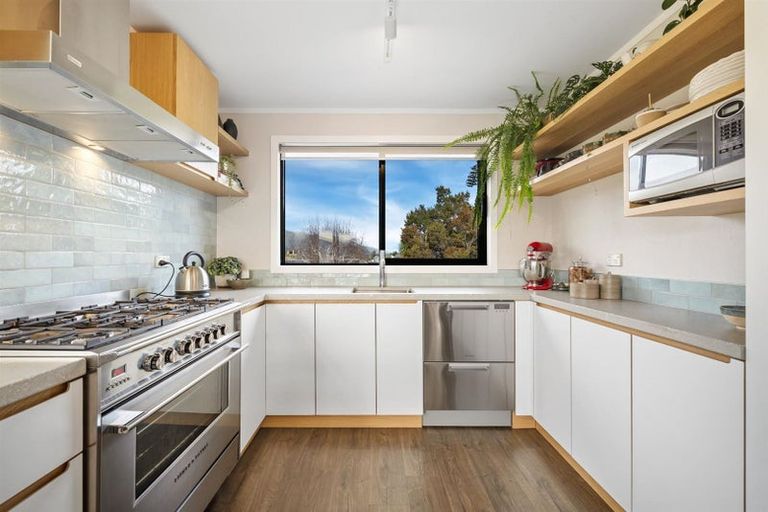 Photo of property in 275 Lakeview Terrace, Lake Hawea, Wanaka, 9382