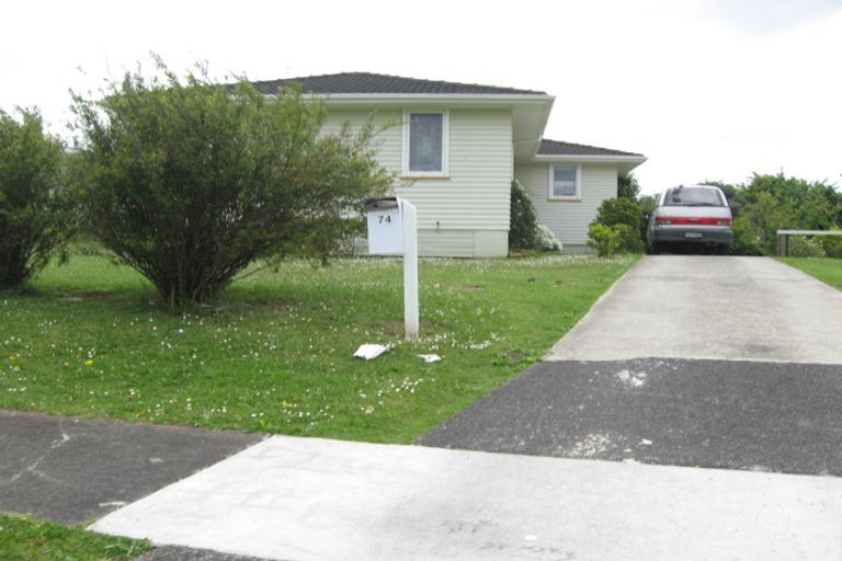 Photo of property in 74 Heyford Close, Mangere, Auckland, 2022