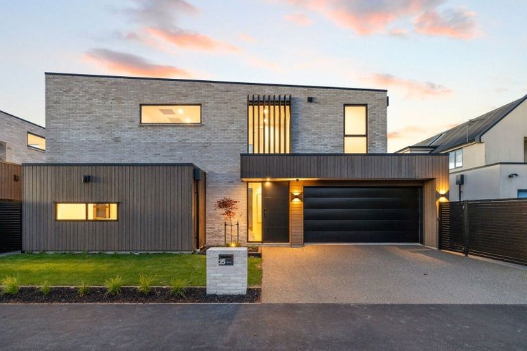 Photo of property in 35 Clare Road, Galloway, Alexandra, 9393