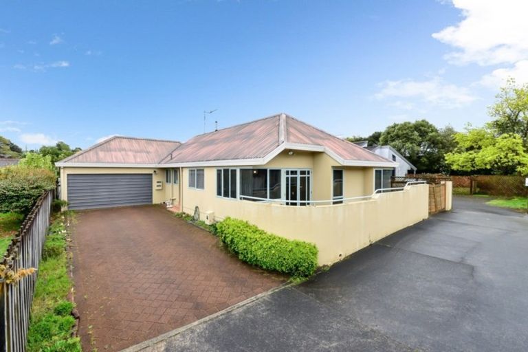 Photo of property in 10a Ashley Street, St Andrews, Hamilton, 3200