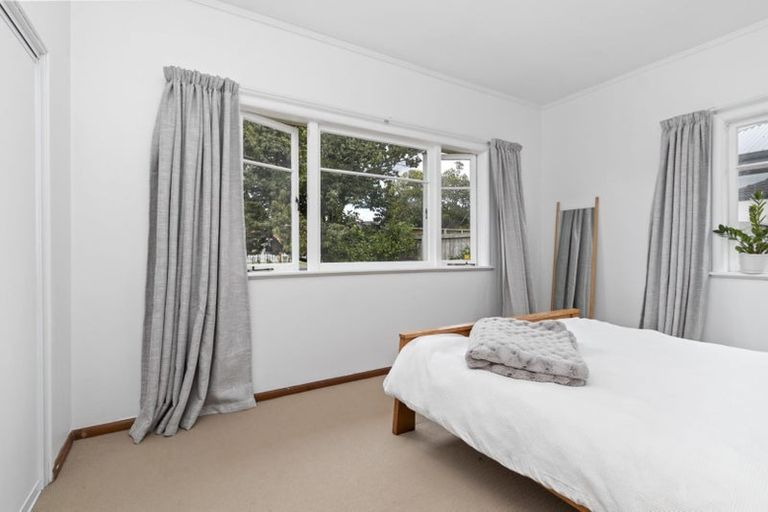 Photo of property in 77 Clarkin Road, Fairfield, Hamilton, 3214