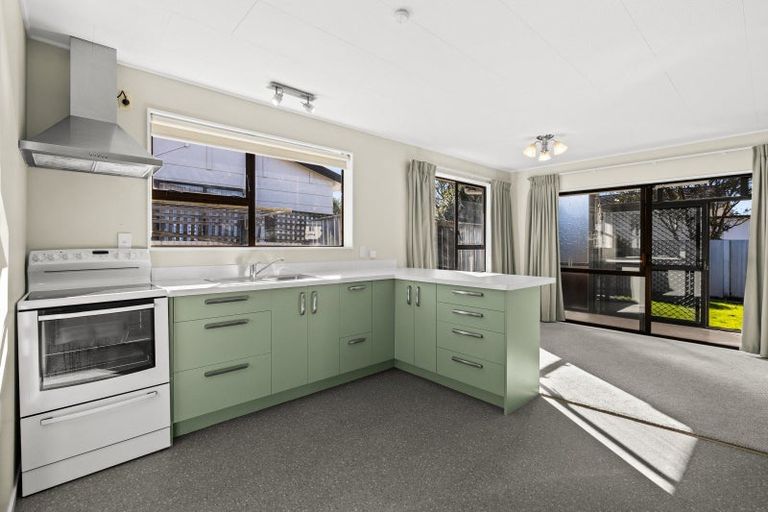 Photo of property in 2/307 Charles Street, Saint Leonards, Hastings, 4120
