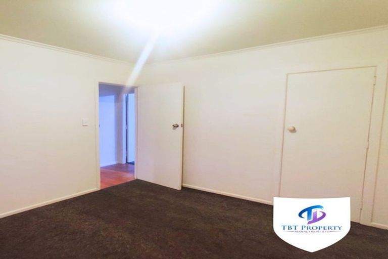 Photo of property in 2/39 Motatau Road, Papatoetoe, Auckland, 2025