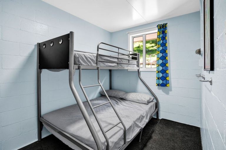 Photo of property in 48a-b Whangamomona Road, Whangamomona, Stratford, 4396