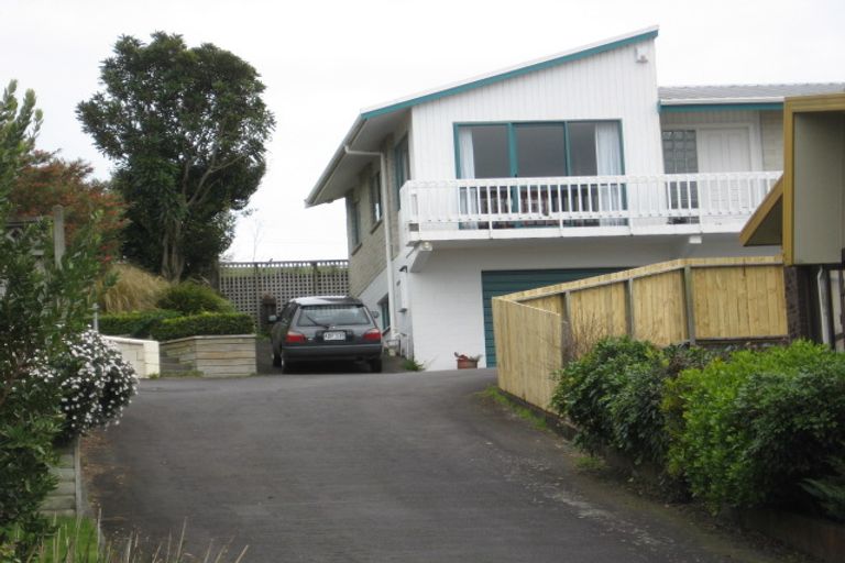 Photo of property in 8a Julian Place, Westown, New Plymouth, 4310