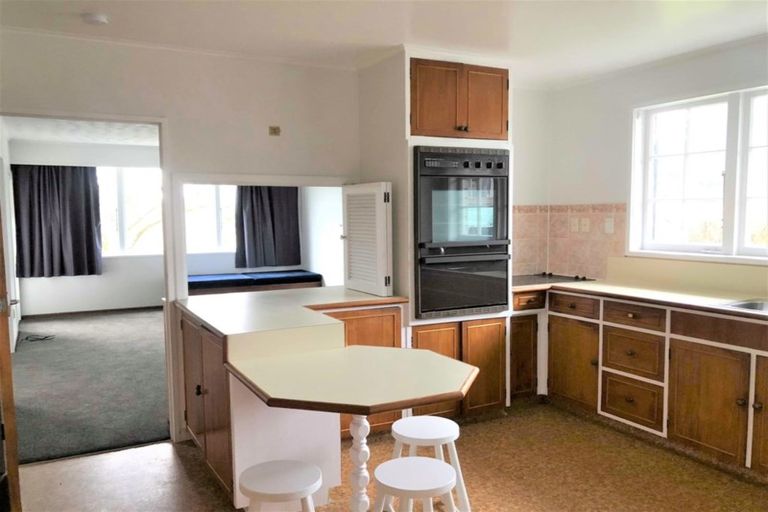 Photo of property in 27 Sunbrae Drive, Silverstream, Upper Hutt, 5019