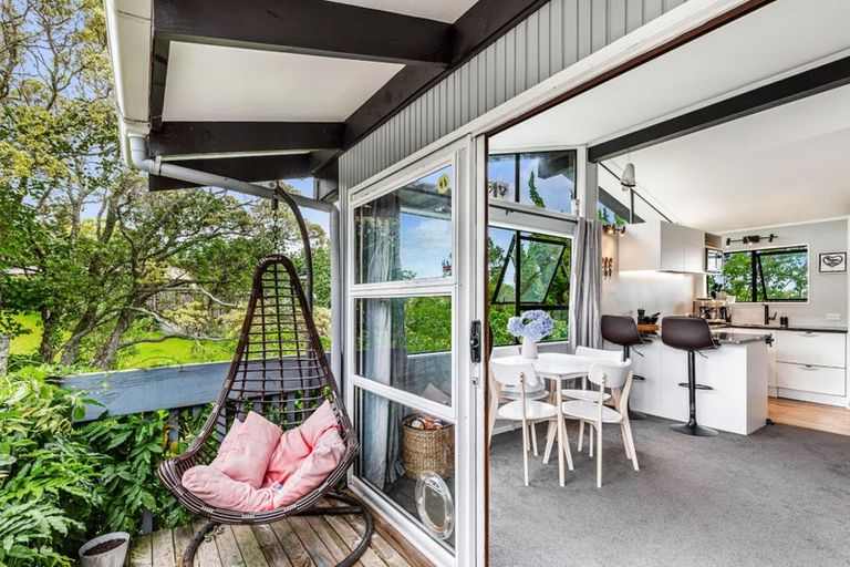 Photo of property in 2/6 Anich Road, Massey, Auckland, 0614