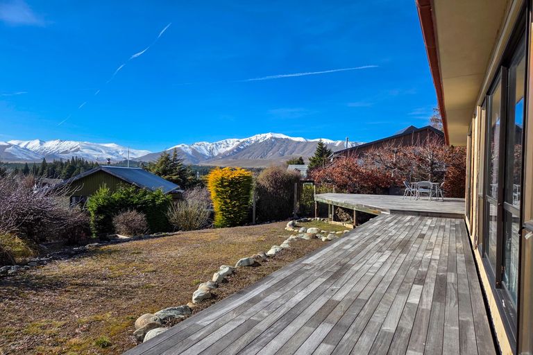 Photo of property in 55 Murray Place, Lake Tekapo, 7999